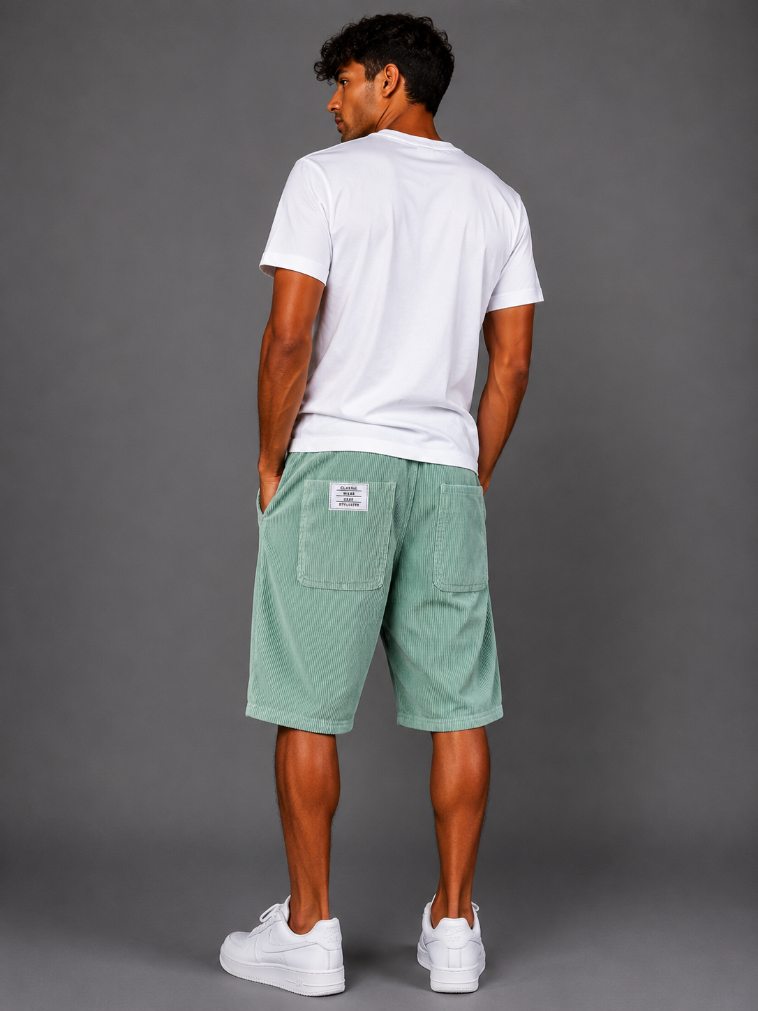 DENIS | PANTALONES CORTOS DE TERCIOPELO ELEGANTES