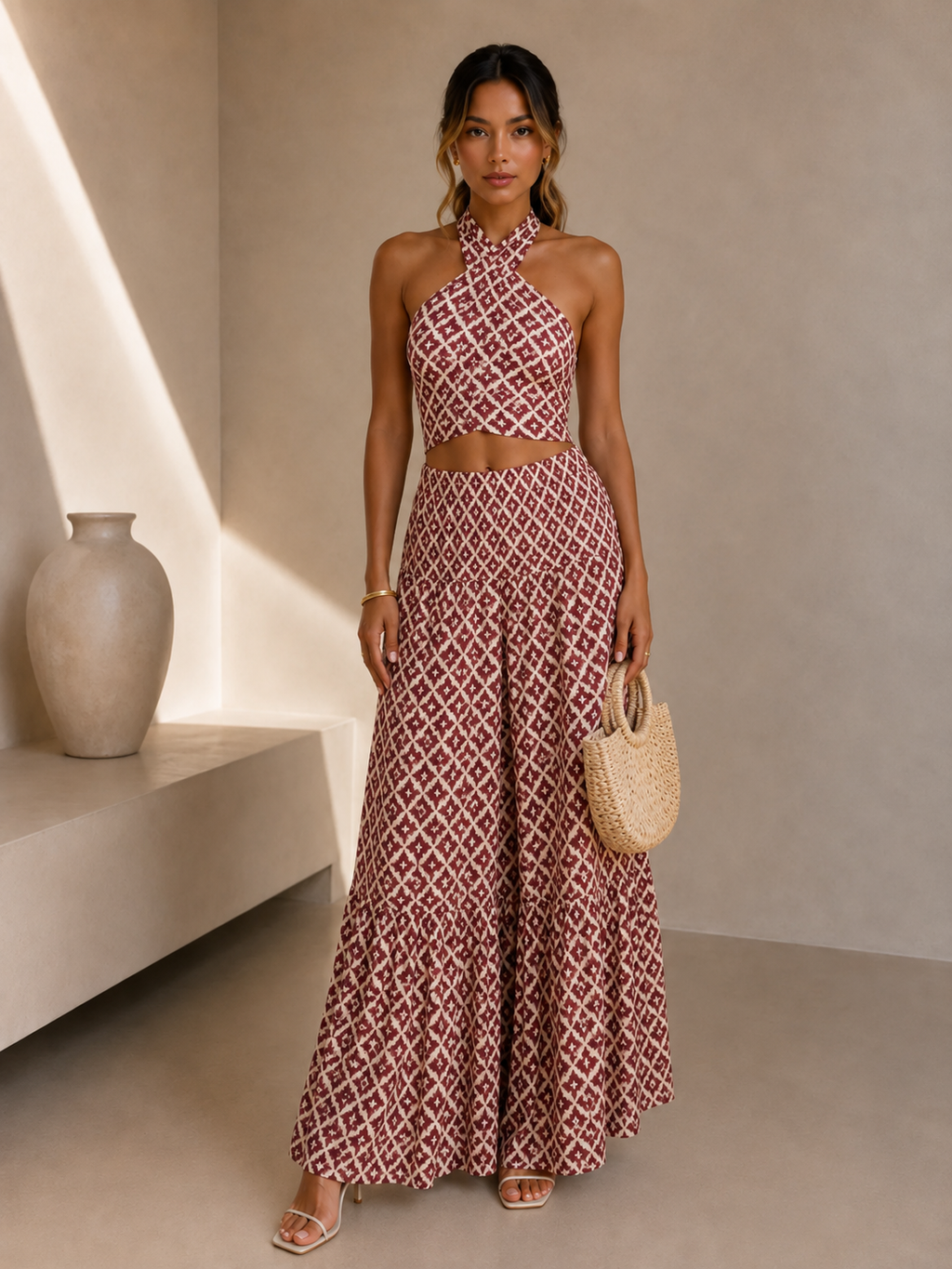 AINARA | CONJUNTO TOP HALTER Y FALDA MAXI ESTAMPADA