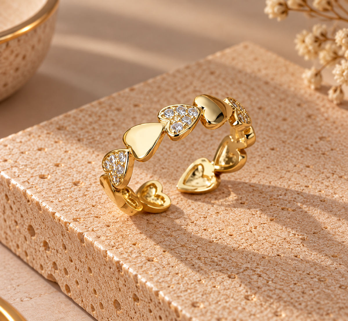 AMORA | ANILLOS DORADOS