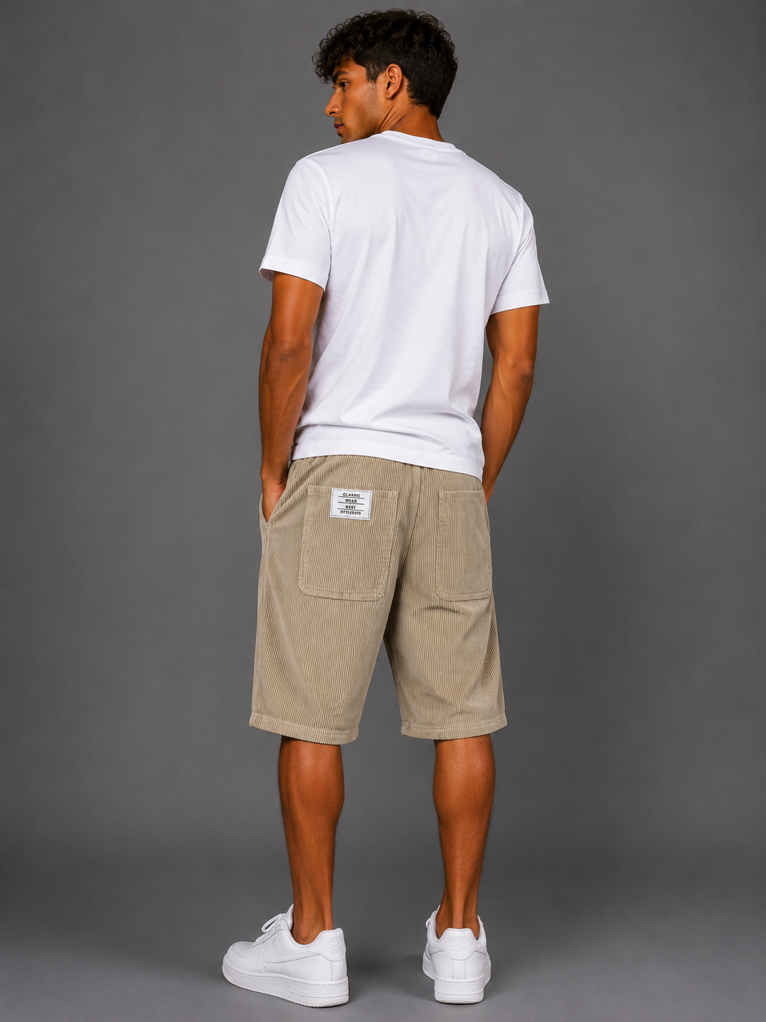 DENIS | PANTALONES CORTOS DE TERCIOPELO ELEGANTES