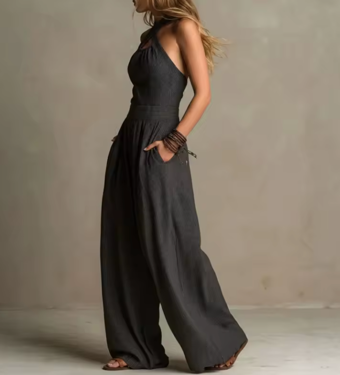 BLANCA | MONO FLUIDO CON ESCOTE CRUZADO ELEGANTE