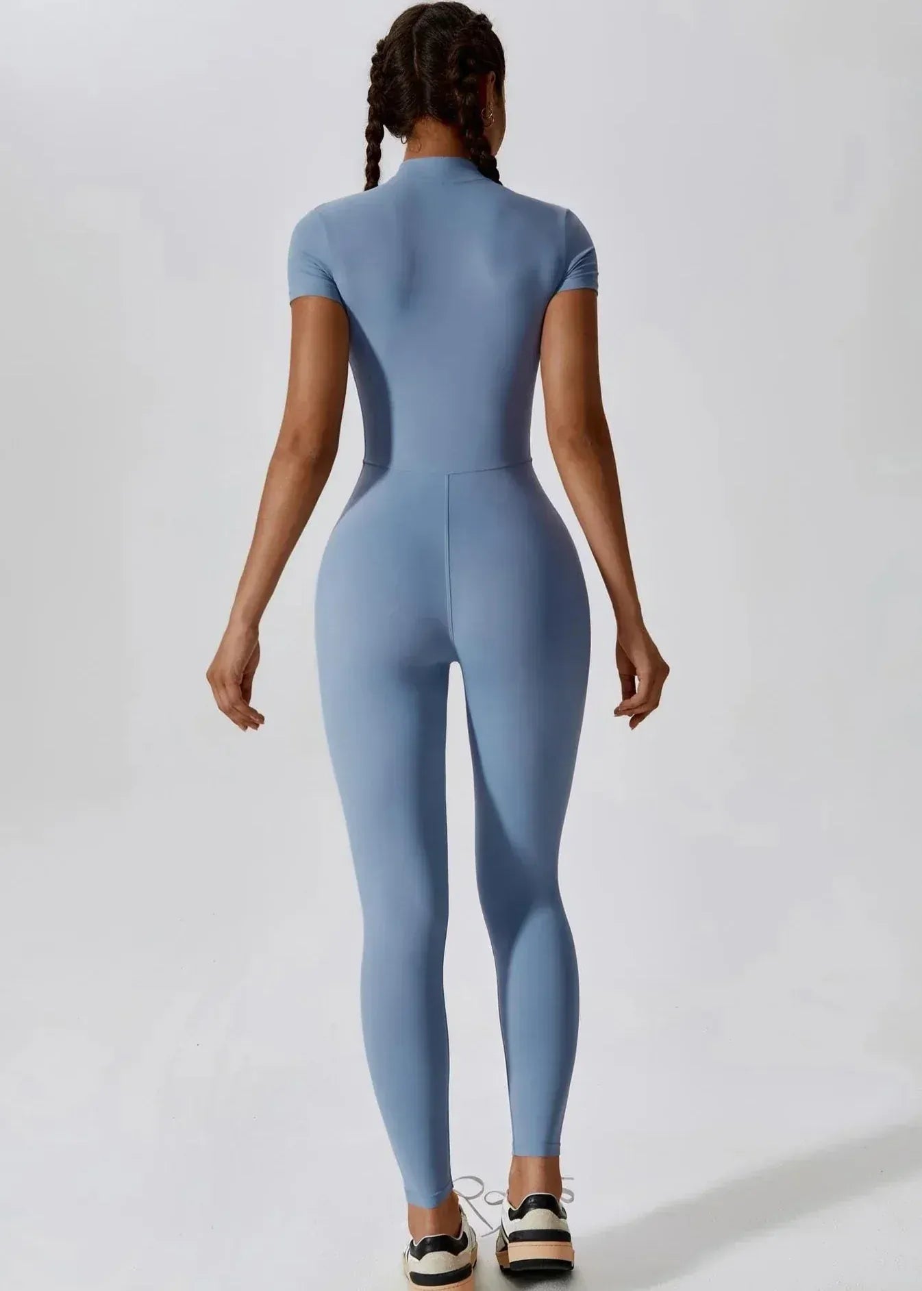 DIANA | CONJUNTO DEPORTIVO